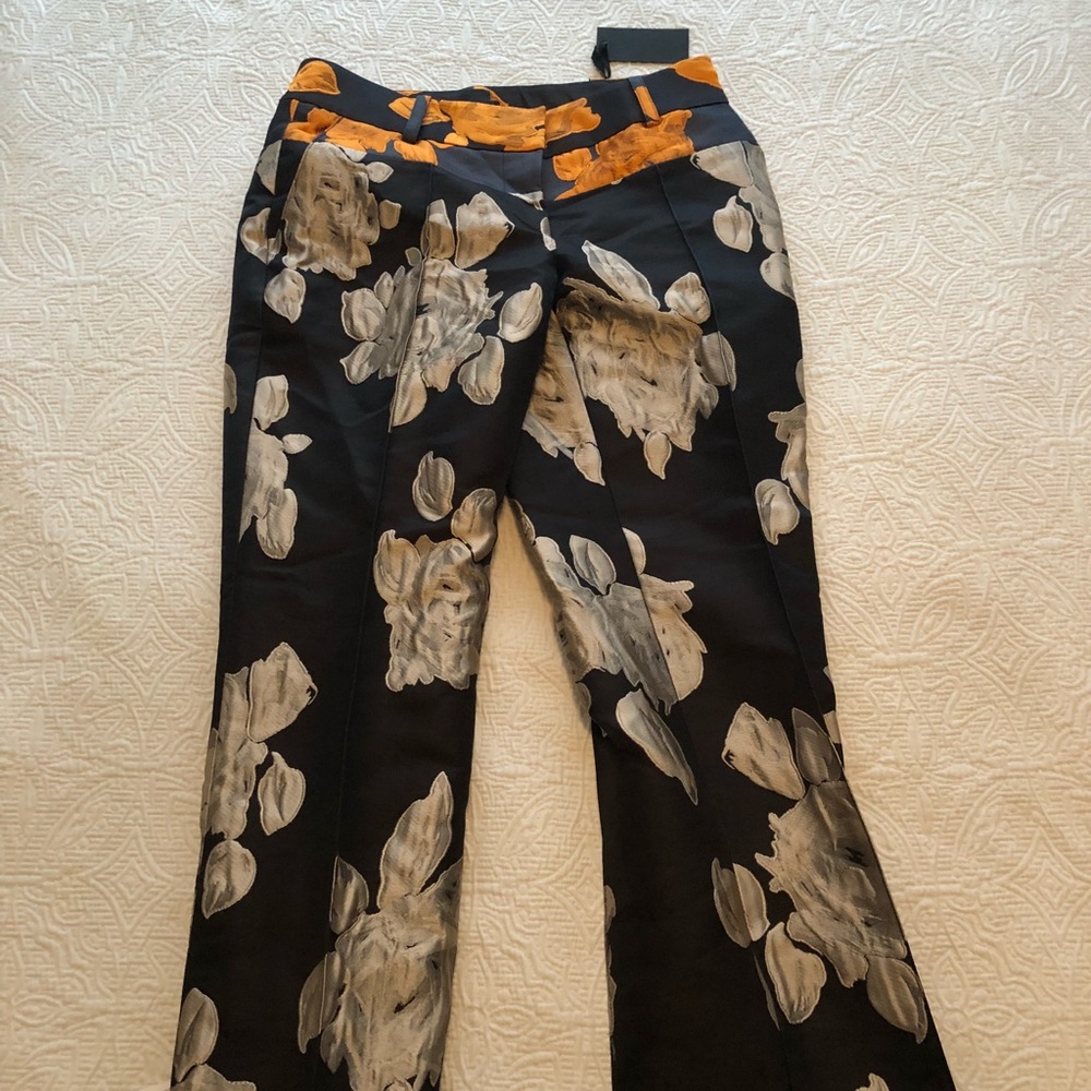 Vera Wang Ankle Pants